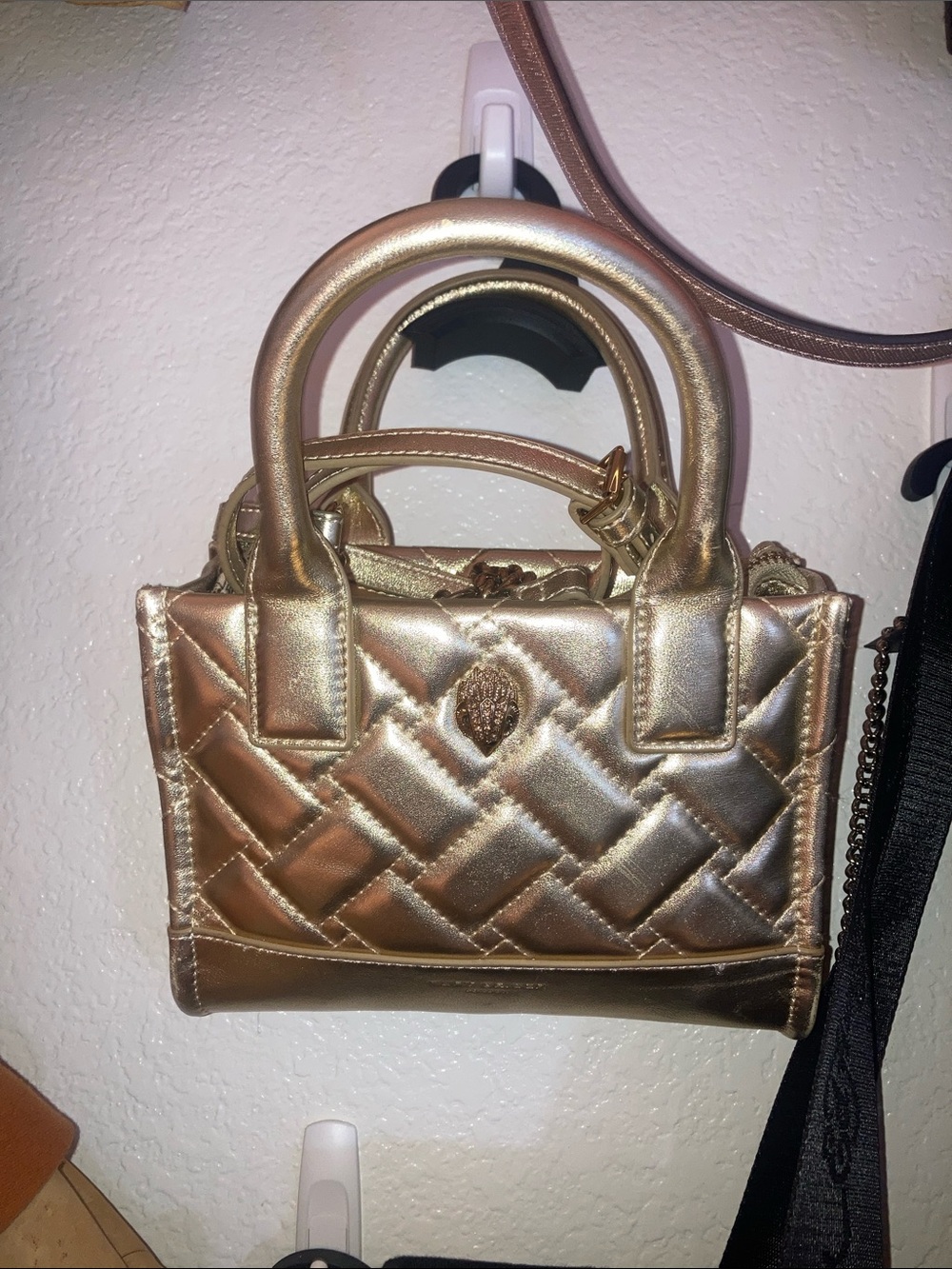 SHINE LIKE A GEM š LIVE SHOW GAME - $25 Spots - 3 Winners Win $5 Bag! - Picture 3 of 5